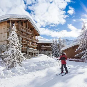 les-chalets-du-jardin-alpin-val-disere.hotels-rhonealpes.com/